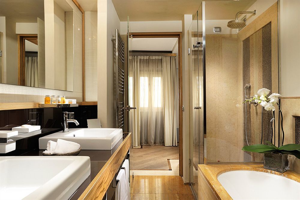 Mario De' Fiori 37 Hotel Róma Kültér fotó