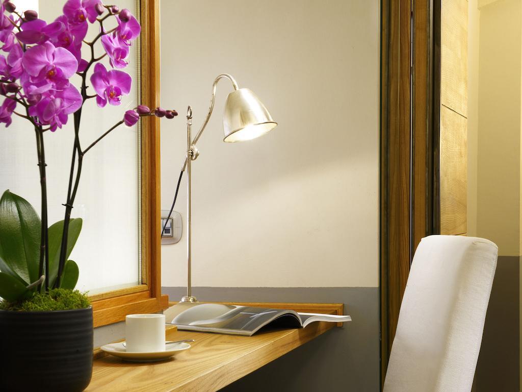 Mario De' Fiori 37 Hotel Róma Kültér fotó