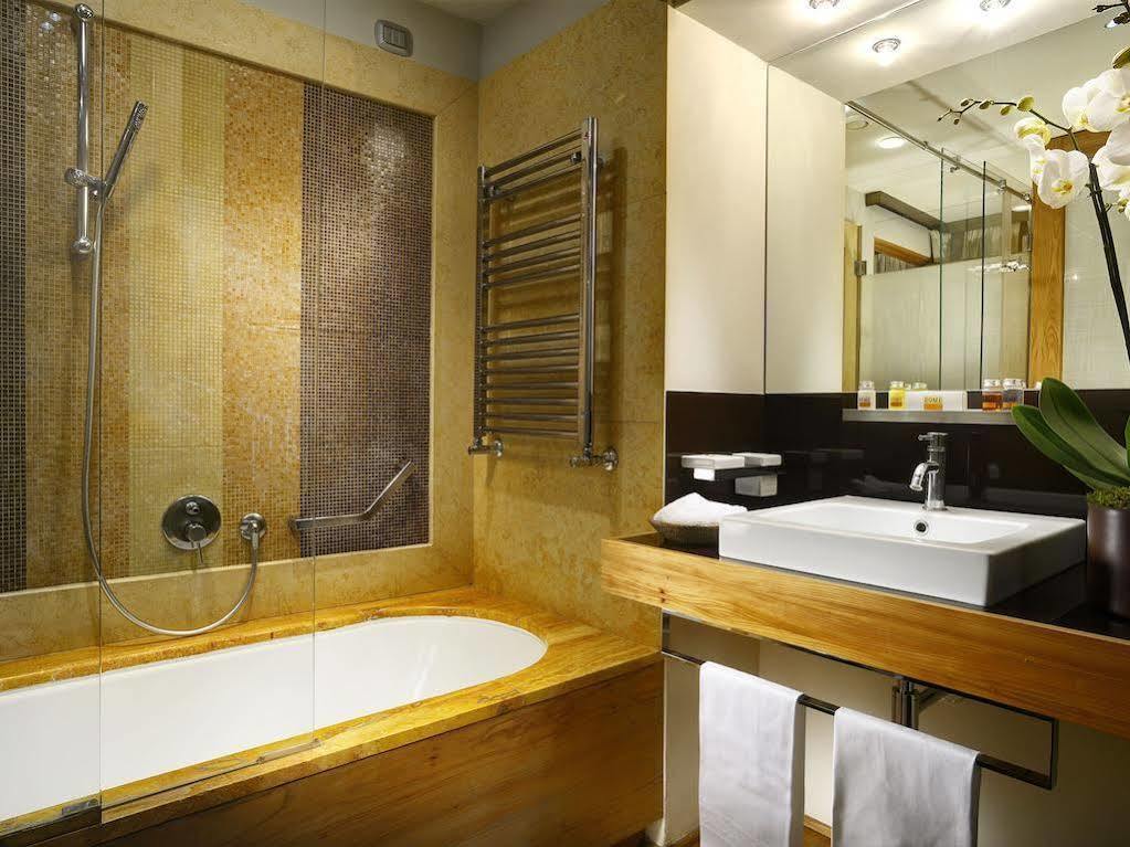 Mario De' Fiori 37 Hotel Róma Kültér fotó